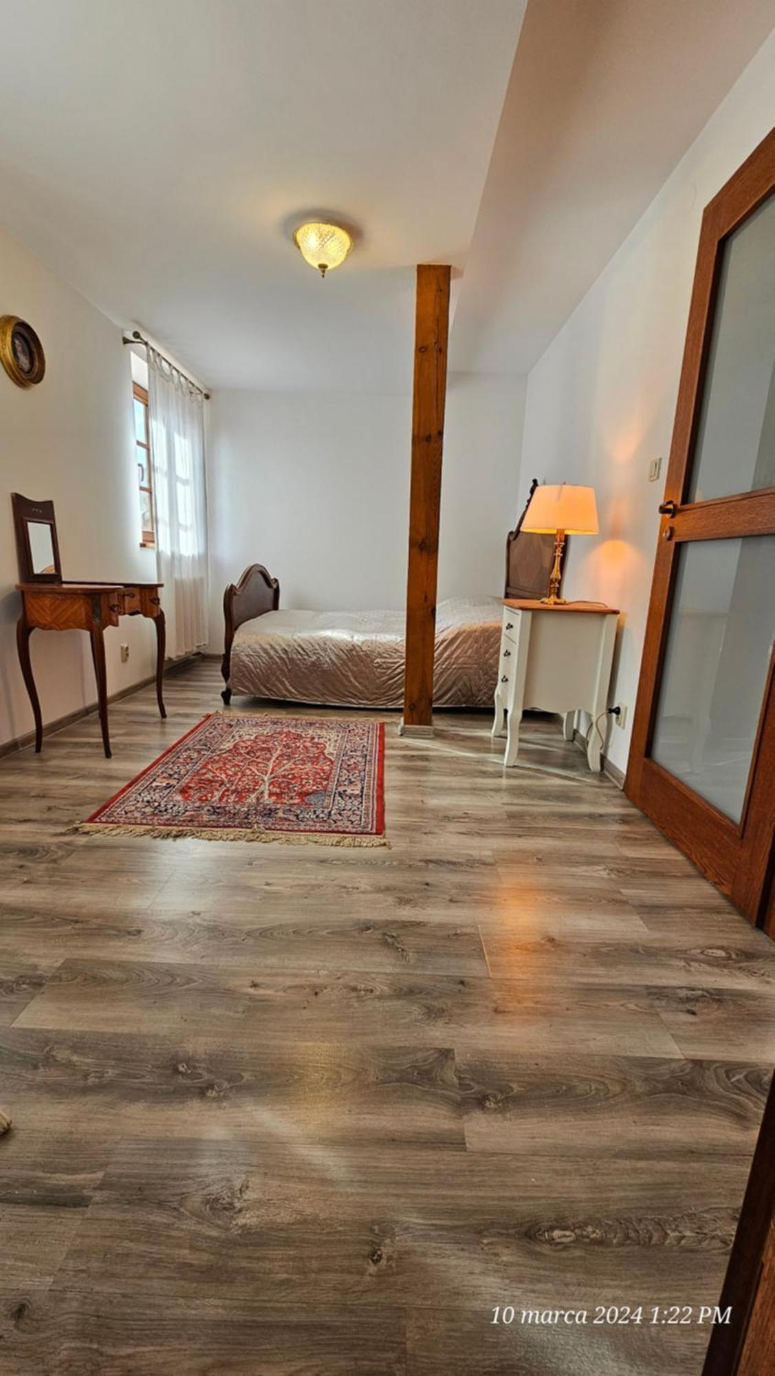 Singera Apartment